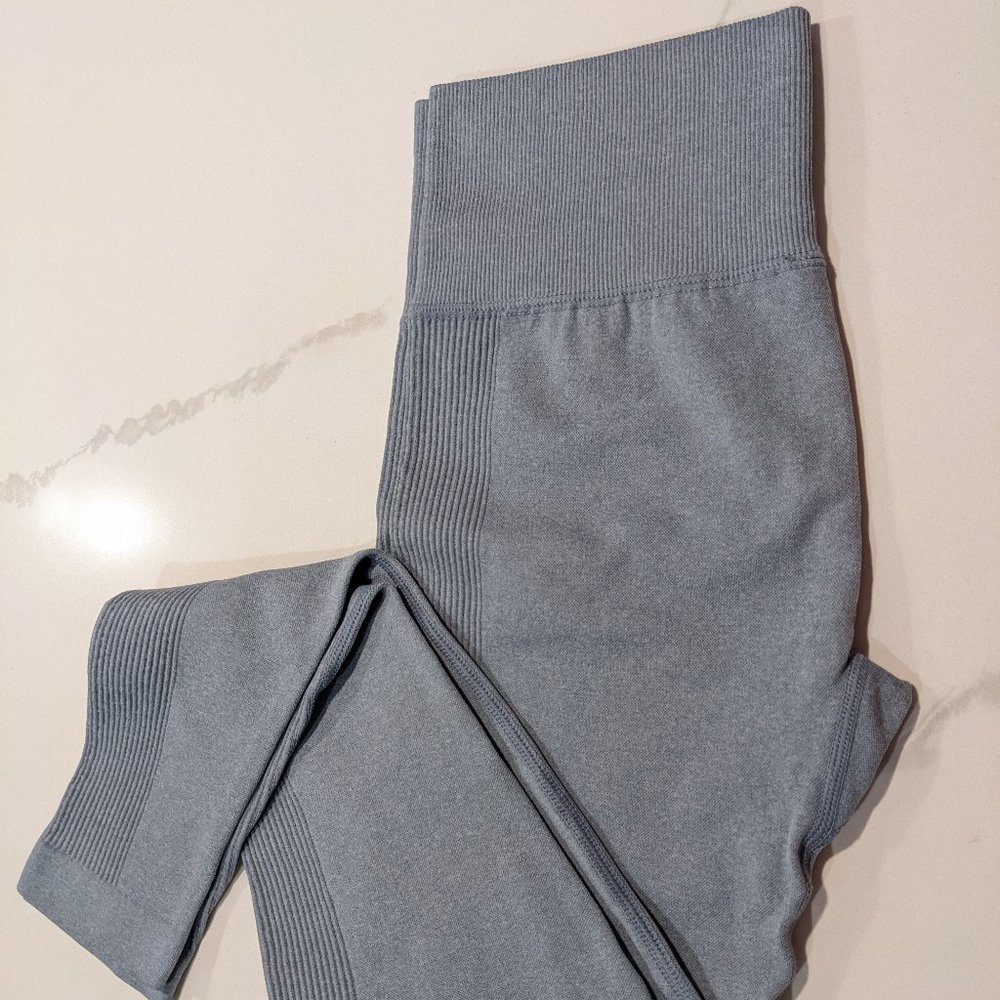 Pearl Grey Christina Leggings